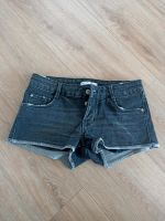 Jeans Shorts Zara Gr.26 Hessen - Hauneck Vorschau