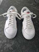 Nike Turnschuh Niedersachsen - Bovenden Vorschau