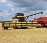 Erntehelfer Mähdrescherfahrer Fahrer Landwirt Studentenjob Mecklenburg-Vorpommern - Neuburg (Nordwestmecklenburg) Vorschau