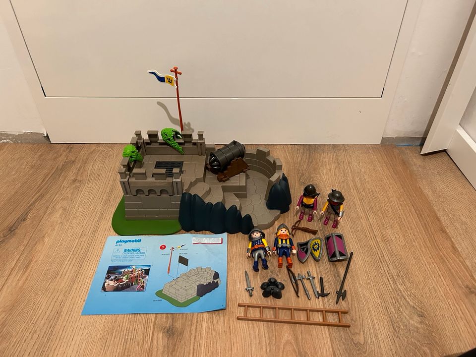 Playmobil Ritter Basisstation 4133 in Brandenburg - Borkwalde | Playmobil  günstig kaufen, gebraucht oder neu | eBay Kleinanzeigen ist jetzt  Kleinanzeigen