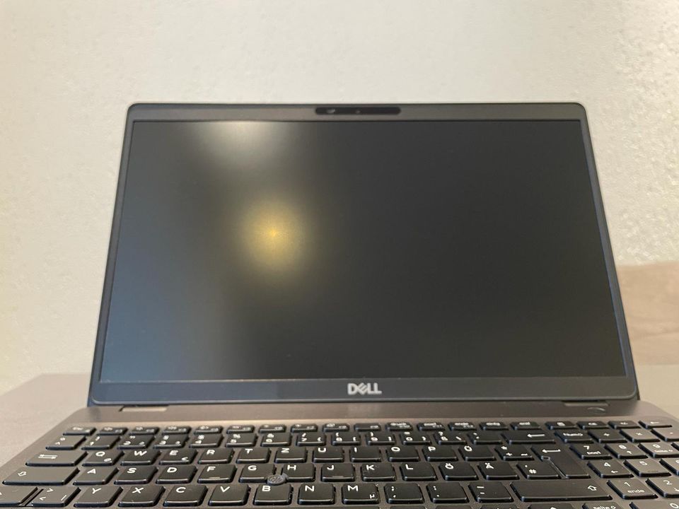 Dell Latitude 5500 |i7|512GB SSD|16GBRAM|LTE|Win10/Win11 Pro in Frankfurt am Main