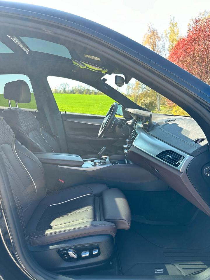 Bmw G32 M640ix Individual und M Performance TUV-Service NEU-VOLL in Kirchardt