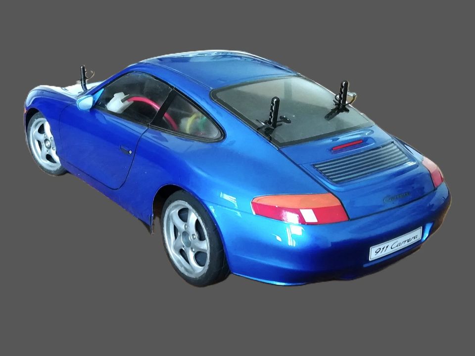 Tamiya Porsche 911 auf M-02L M-Chassis mit 239 mm Radstand in Wiefelstede