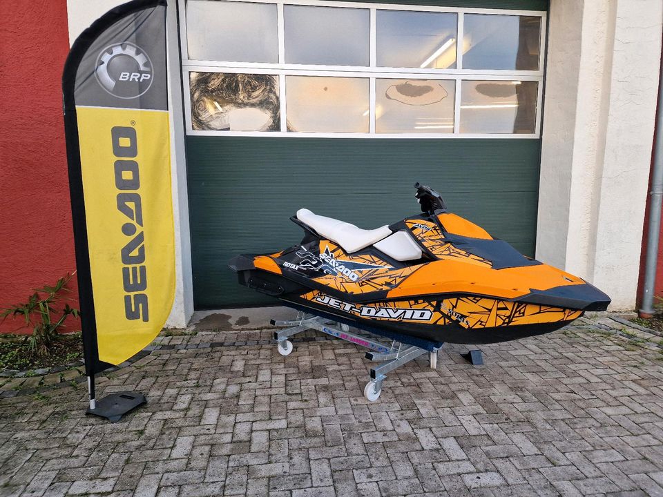 Seadoo Spark 3 Up 90 PS IBR 2014 Jetski in Goch