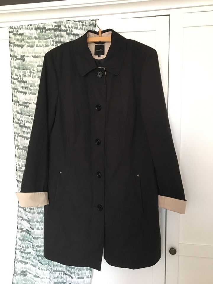 Top schwarzer Kurzmantel/Trenchcoat L❣️ in Berlin