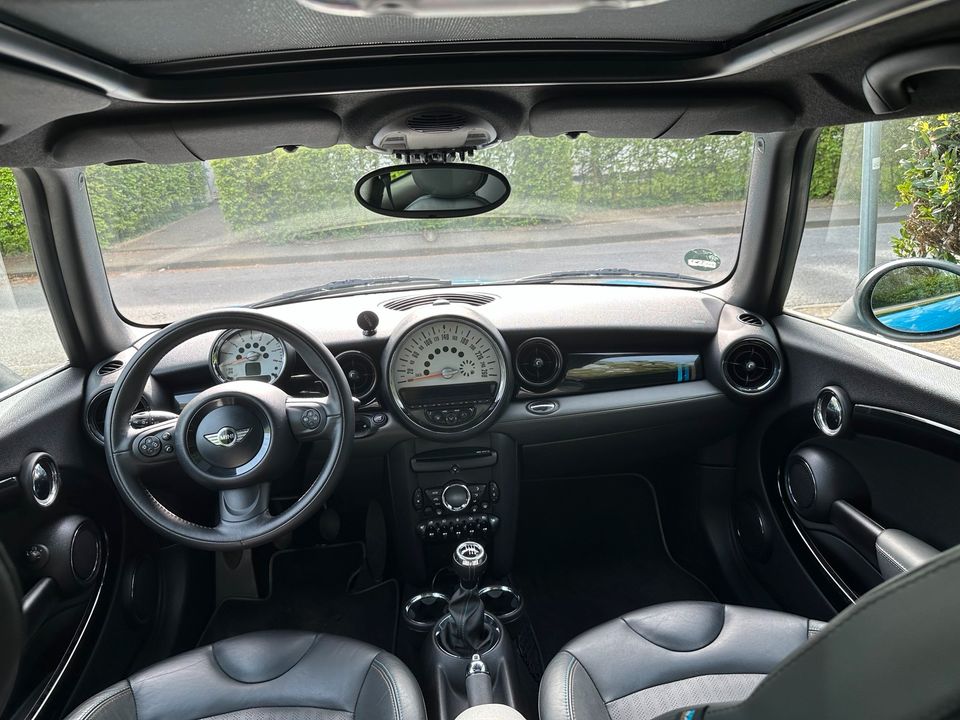 Mini Cooper Bayswater mit 122 PS in Waldbröl