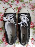 FILA Sneaker Turnschuhe Gr 42 Nordrhein-Westfalen - Oer-Erkenschwick Vorschau
