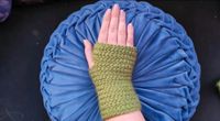 Nadelgebundene Stulpen Handschuhe handgemacht Wikinger Gewandung Kr. München - Garching b München Vorschau