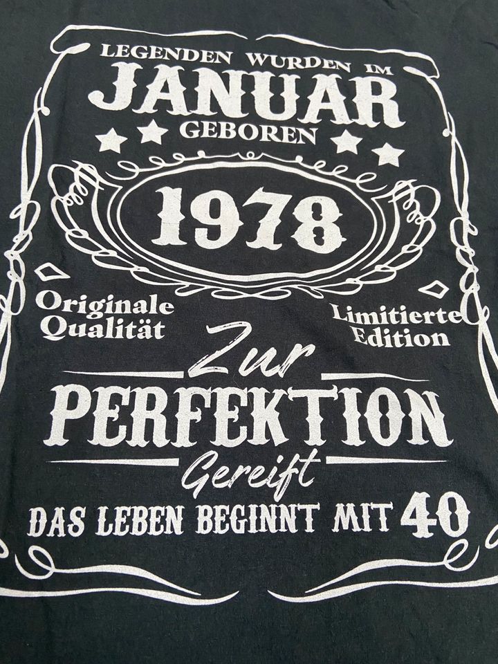 Shirt für Männer, geboren im Januar 1978, Gr. L in Hamminkeln