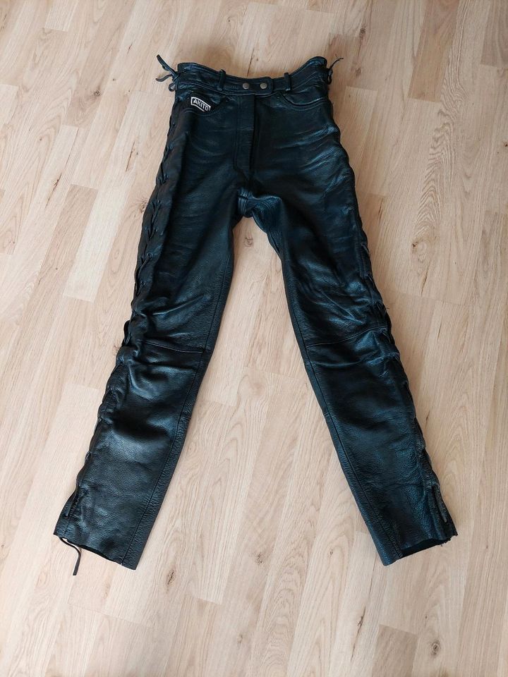 Echtlederhose 36 TOP Akito in Dollern