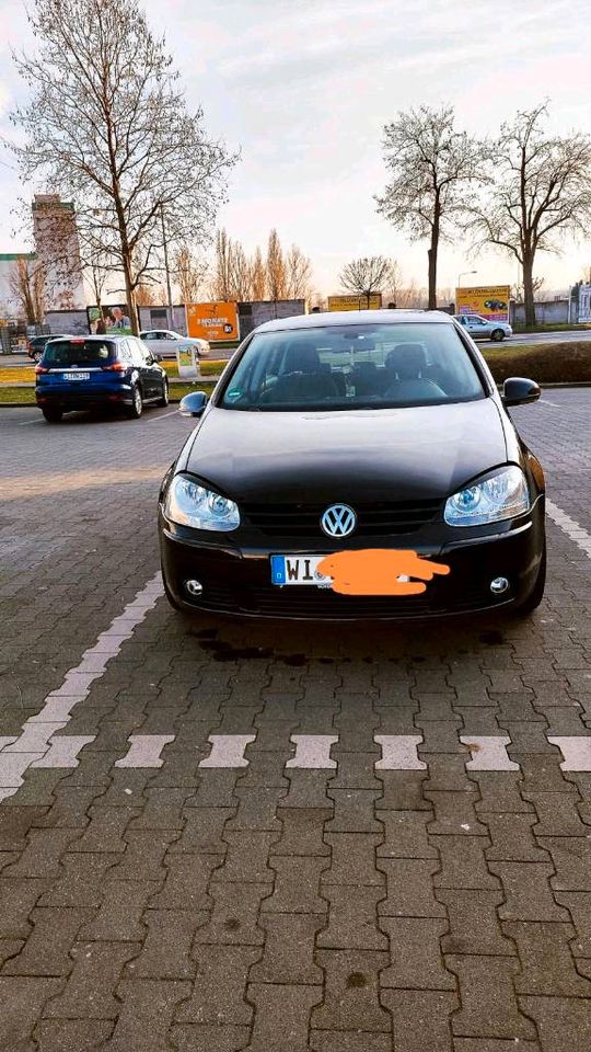 Vw golf 5 Bj. 2006 1,6 motor 102 ps in Wiesbaden