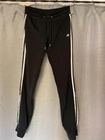 Adidas Jogginghose mit Bündchen Niedersachsen - Bodenfelde Vorschau