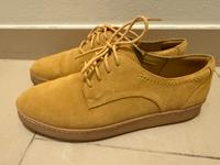 Oxford Schuhe Clarks Große 39,5, gelb Berlin - Mitte Vorschau