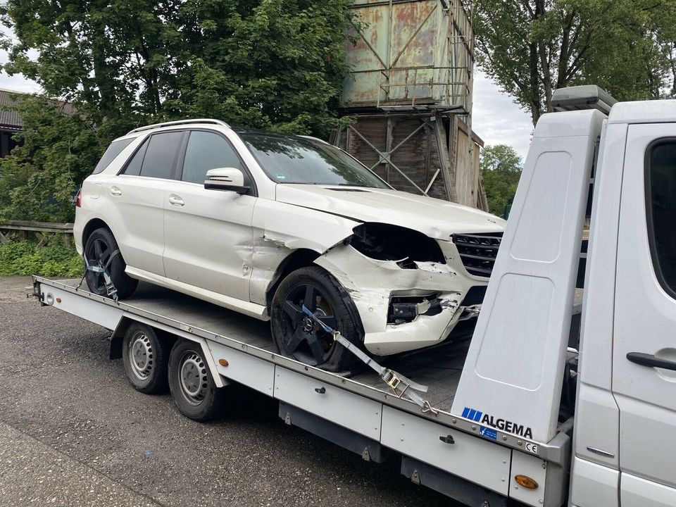 Autotransport / Abschleppdienst  / KFZ Überführung in München