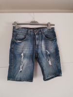 Kurze Hose*Risse Short*Jeans*Gr. 48 Nordrhein-Westfalen - Morsbach Vorschau