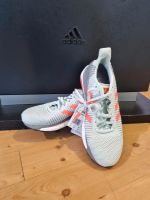 Damen Adidas Schuh Größe 44 NEU Nordrhein-Westfalen - Gummersbach Vorschau