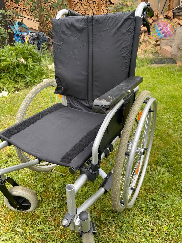 Rollstuhl abzugeben in Bruchsal