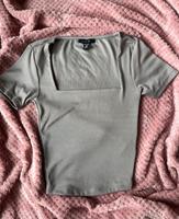 Graues T-Shirt bauchfrei Sachsen-Anhalt - Arendsee (Altmark) Vorschau
