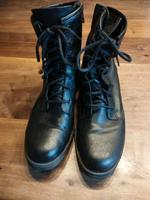 Schöne bequeme gefütterte Esprit Stiefeletten Größe 42 Nordrhein-Westfalen - Löhne Vorschau