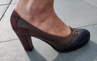 Eleganter Pumps neuwertig 3 Farbig Budapester Leder Baden-Württemberg - Köngen Vorschau
