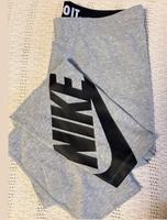 Nike Sportleggins Bayern - Schwaig Vorschau