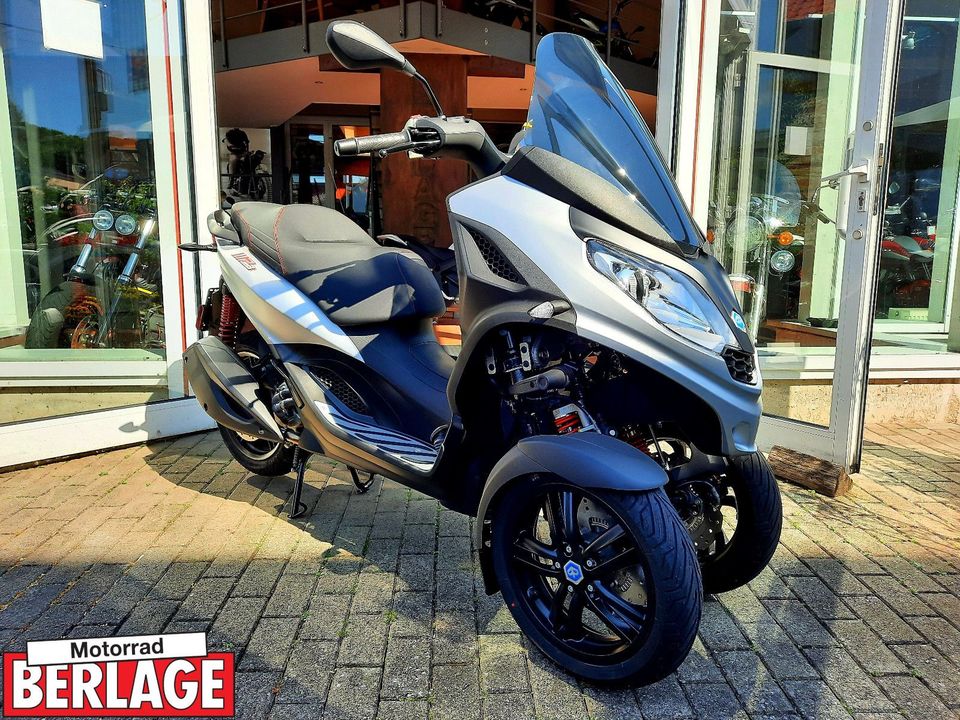 Piaggio MP3 300 hpe Sport 2022 ohne EZ in Borchen