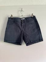 Neuwertige Promod Shorts kurze Hose in 34 XS blau Findorff - Findorff-Bürgerweide Vorschau