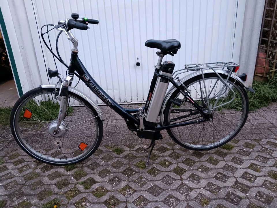Pedelec Ebike passat  36V Herren und Damen fahrrad in Mönchengladbach