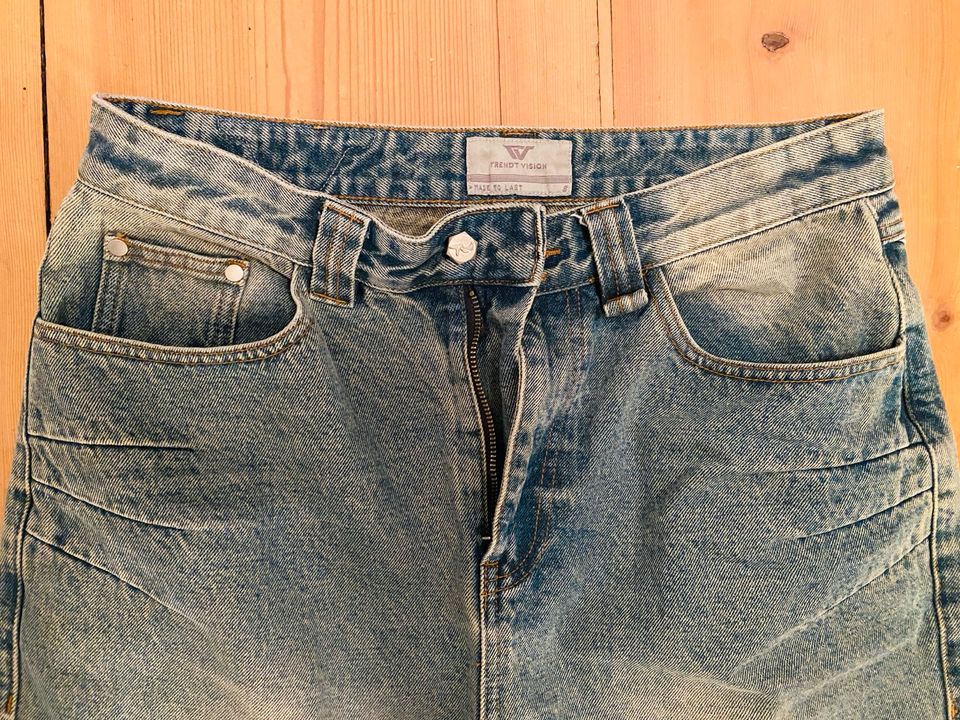 Trendt Vision Blue Basic Denim (S gekürzt-104.5 cm) in Frankfurt am Main