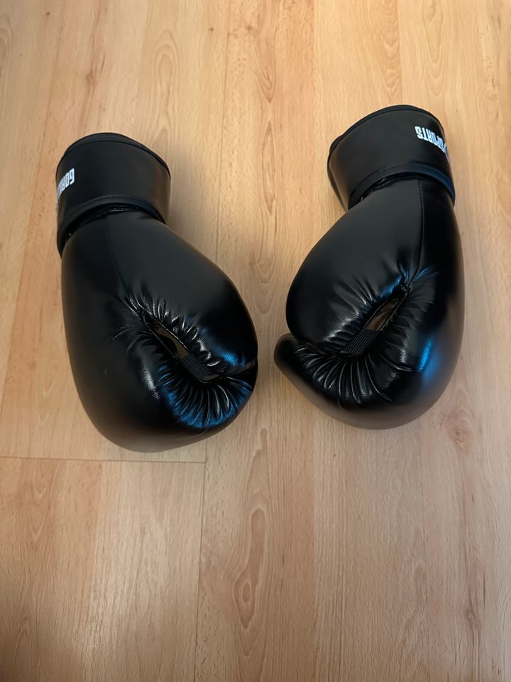 Boxhandschuhe Gorilla Sports Schwarz (Neu) in Düsseldorf