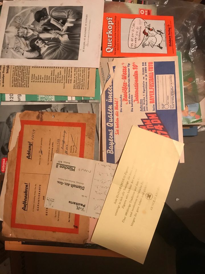 Alte Musikzeitschriften Reklame Bücher u.v.m siehe Fotos in Großostheim