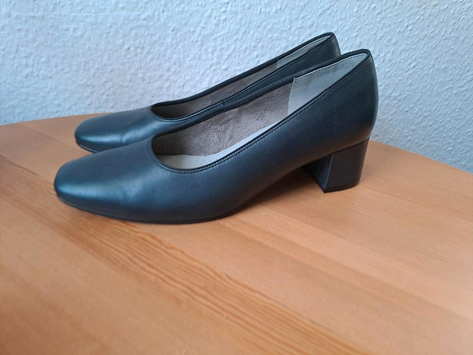 Salamander Pumps Gr. 6,5 blau Leder in Weimar