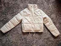 Elegante cremefarbene Winterjacke Niedersachsen - Hameln Vorschau