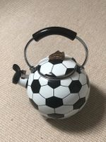 Wasserkocher, Tee-Kanne, Fussball-Design, 2 Liter, Emaille Bayern - Bibertal Vorschau