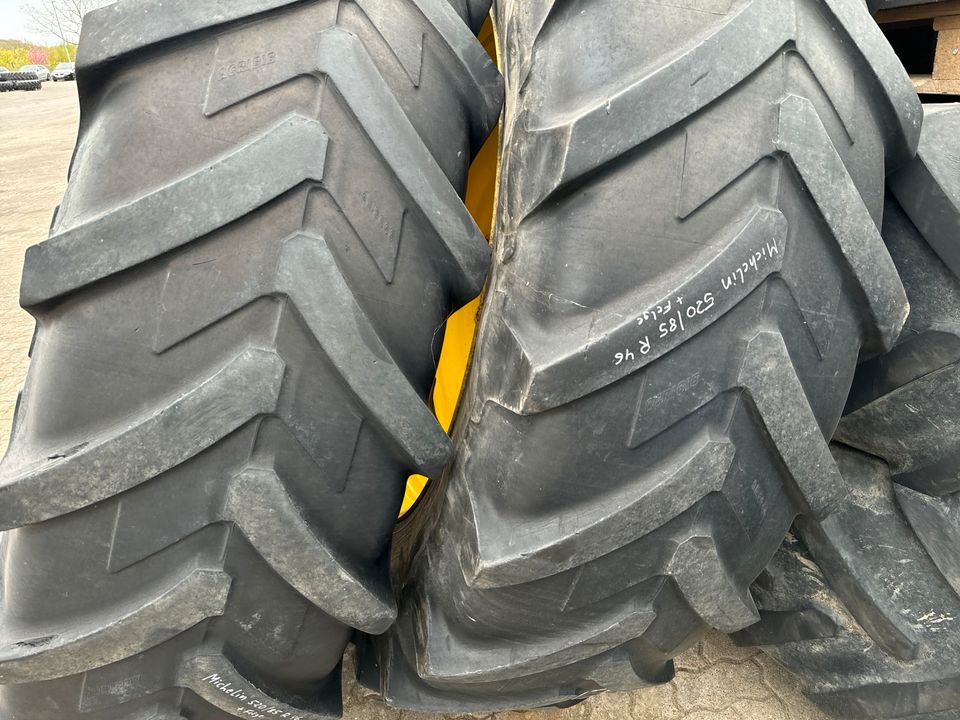 Räder John Deere 520/85R46 Michelin in Neubrandenburg