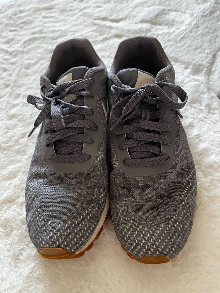 Nike Schuhe in Velbert