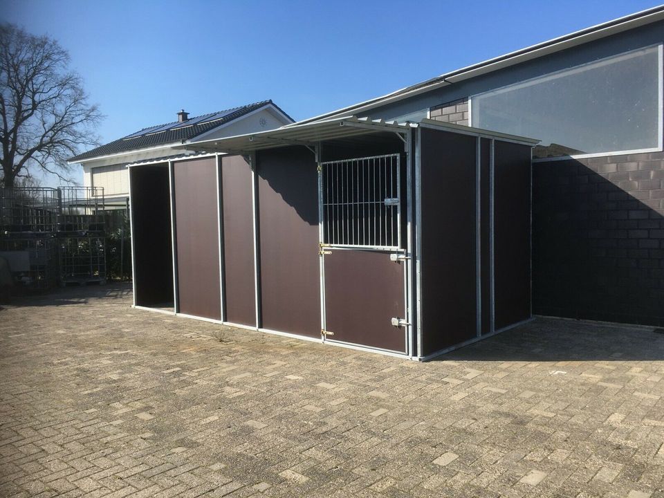 Fahrbare mobile Weidehütte Weideunterstand Pferdebox 3,5x7m in Beesten