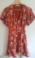 Abercrombie & Fitch Wickelkleid Sommer Kleid Gr S rot weiß blumen Wuppertal - Elberfeld Vorschau