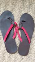 H&M Flip Flops Zehentreter Sandalen Gr 38 Hessen - Geisenheim Vorschau