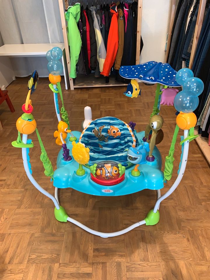 Bright Starts, Disney Baby, Findet Nemo Spring/Spielcenter (1316) in Berlin