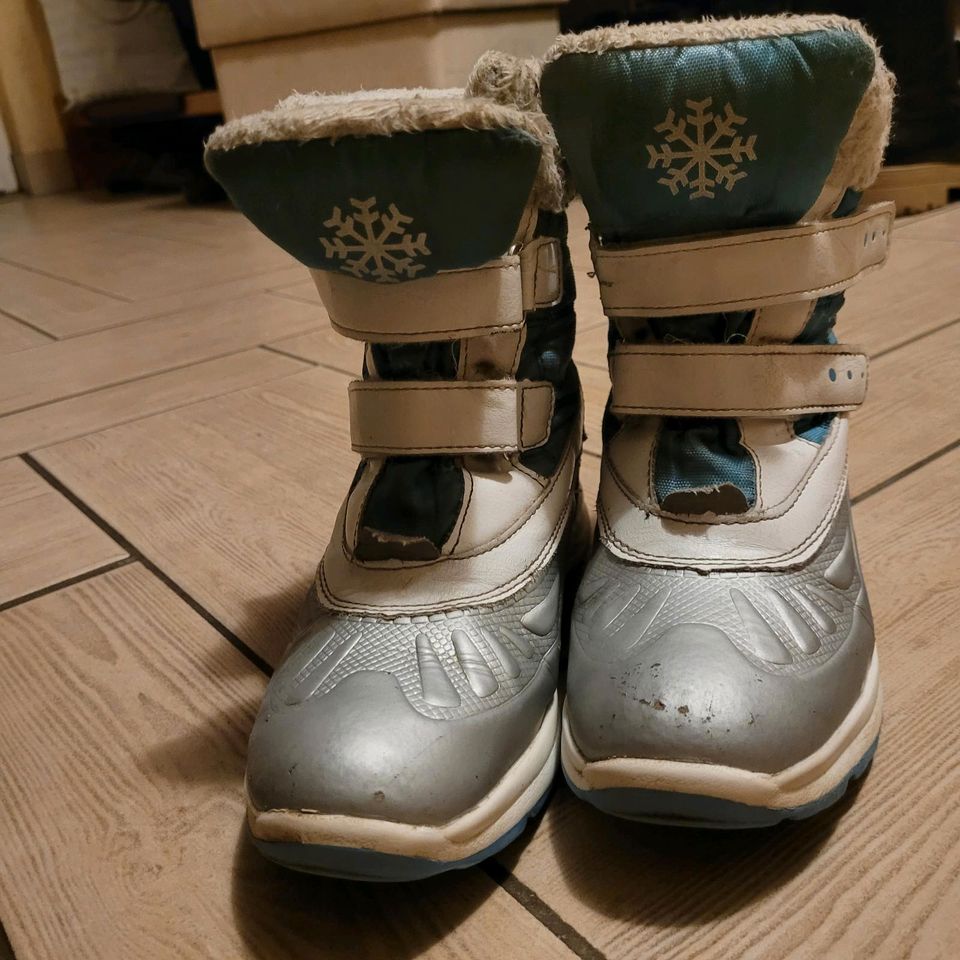 Winterstiefel Mädchen 34 in Hoyerswerda