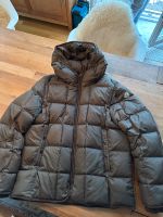 Moncler Daunenjacke Gr.6 XL XXL Olivgrün, Top Zustand Original Nordrhein-Westfalen - Lohmar Vorschau