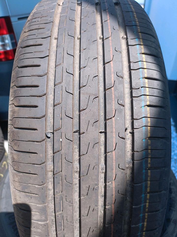 Sommerreifen Continental 215/50 R18 V XL Neuwertig in Rosbach (v d Höhe)