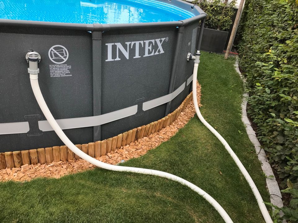 Intex Frame-Pool Ultra XTR 4,88m Durchmesser, Höhe 1,22m in Altlußheim