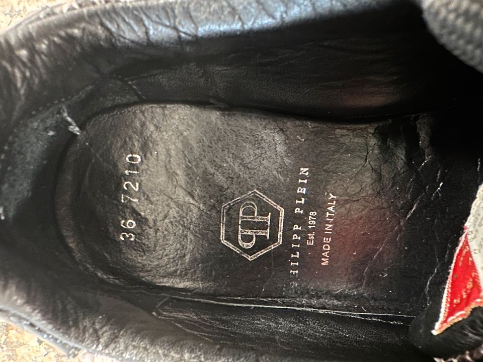 Philipp Plein Damen Sneaker gr.36 in Groß-Zimmern