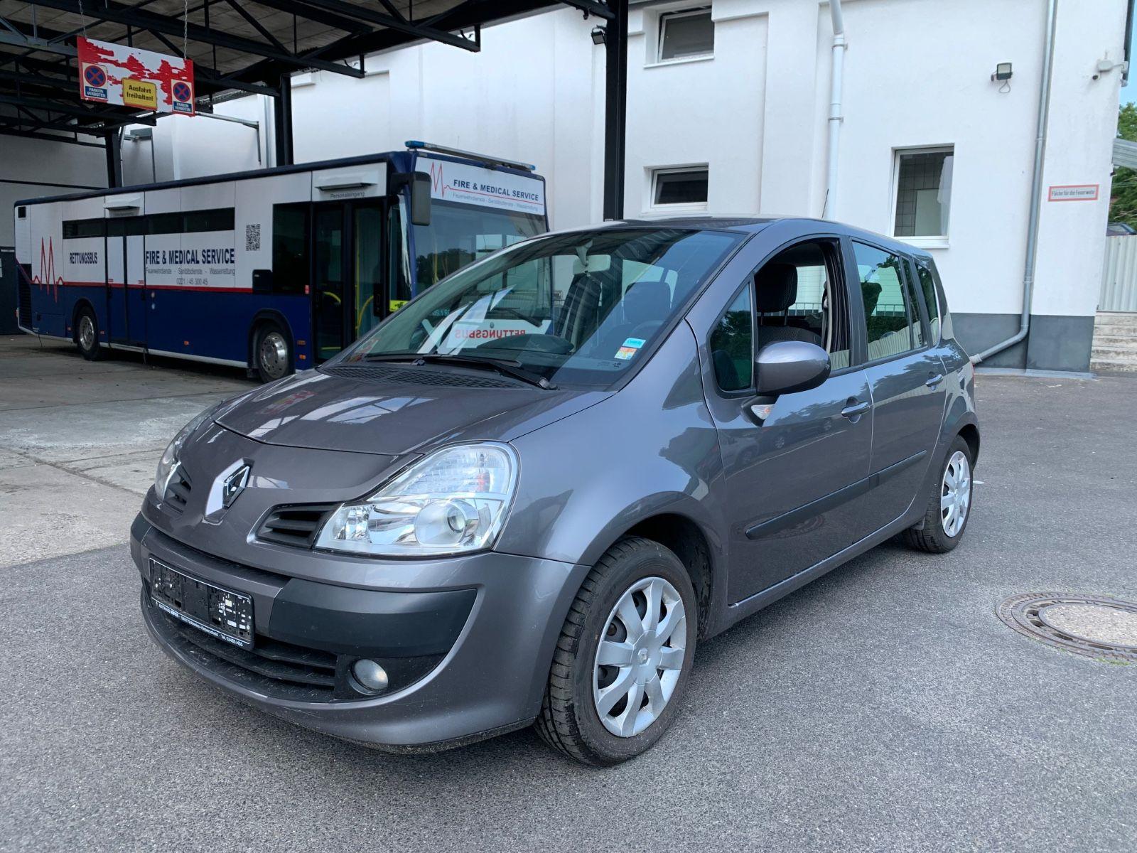 Abbildung des Autos Renault Grand Modus Dyna…