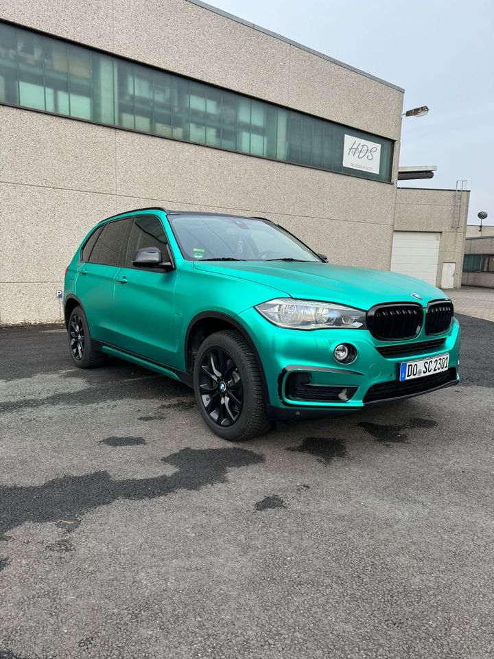 BMW X5 XDrive4 (Geschäftswagen bekannt aus Funk & Fernsehen ) in Dortmund