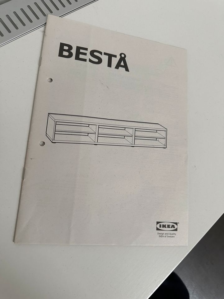 IKEA Besta TV-Bank (guter Zustand) in Bremen