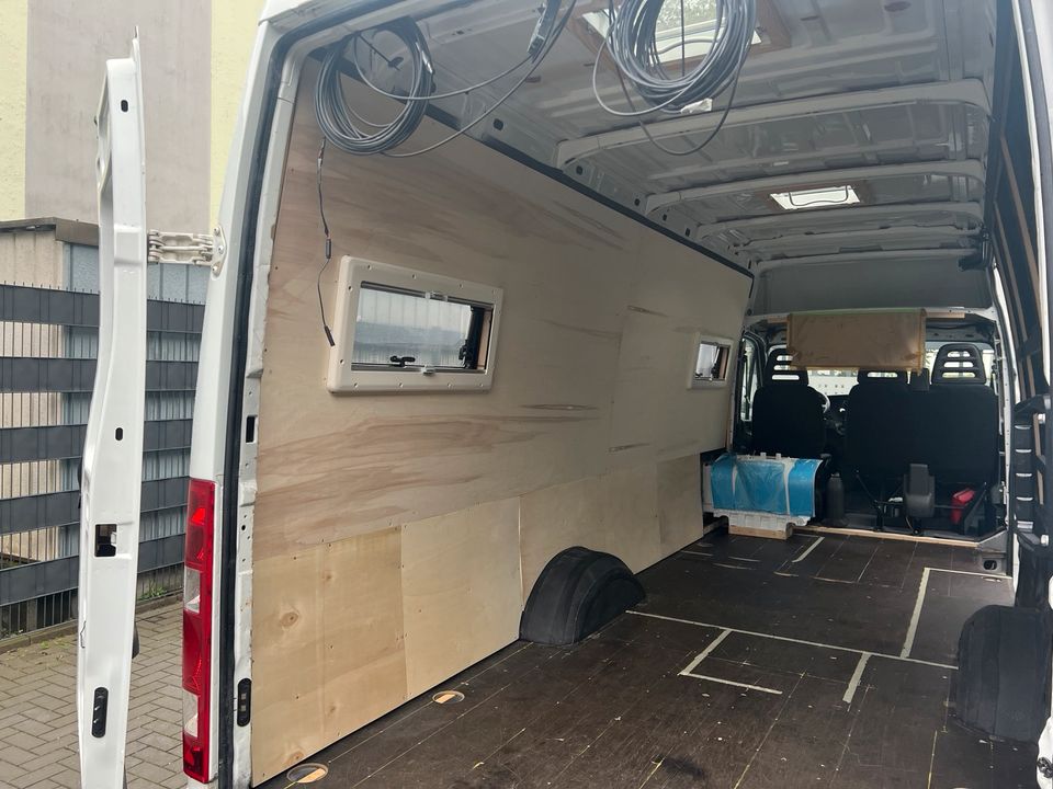 Iveco Daily Camper Projektaufgabe in Essen