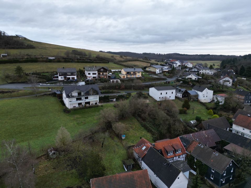 Vielseitiges Wohn- und Geschäftshaus in Gladenbach-Römershausen in Gladenbach